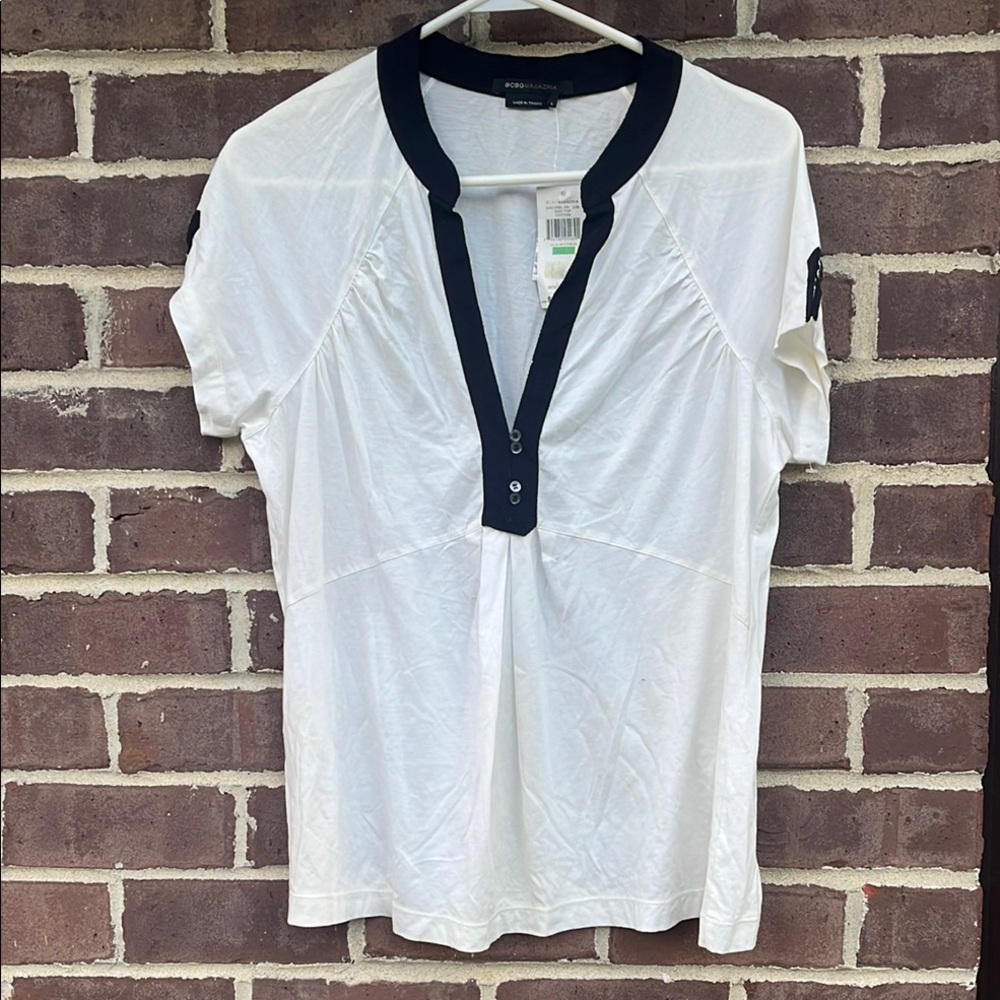 Eddie Bauer Women's White Short-Sleeve Henley with Black Trim